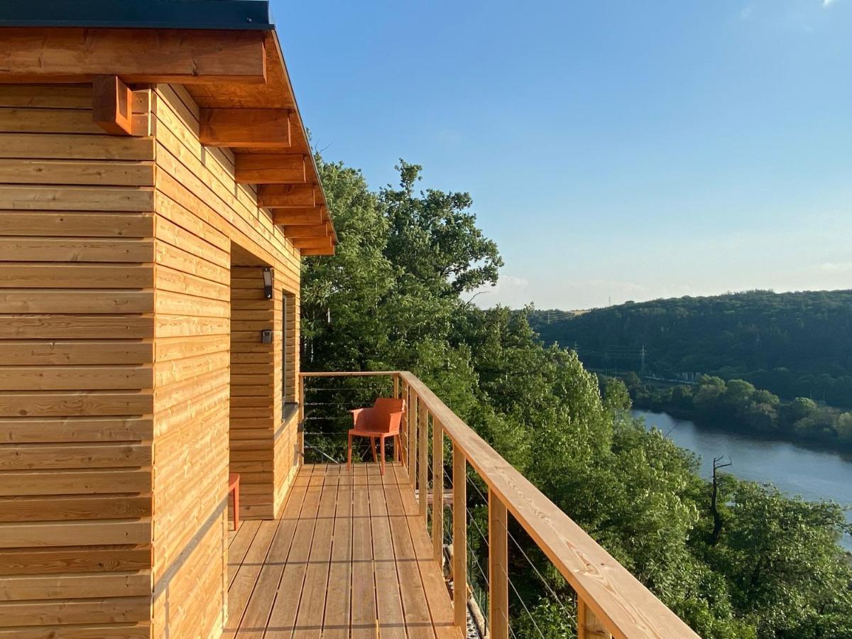 Chatka A Vyhlídka nad řekou Zdiby Exterior foto